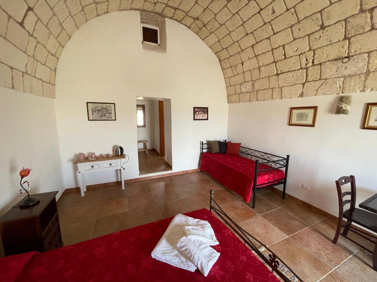 קרפיניאנו סלינטינו Agriturismo Masseria Saittole מראה חיצוני תמונה
