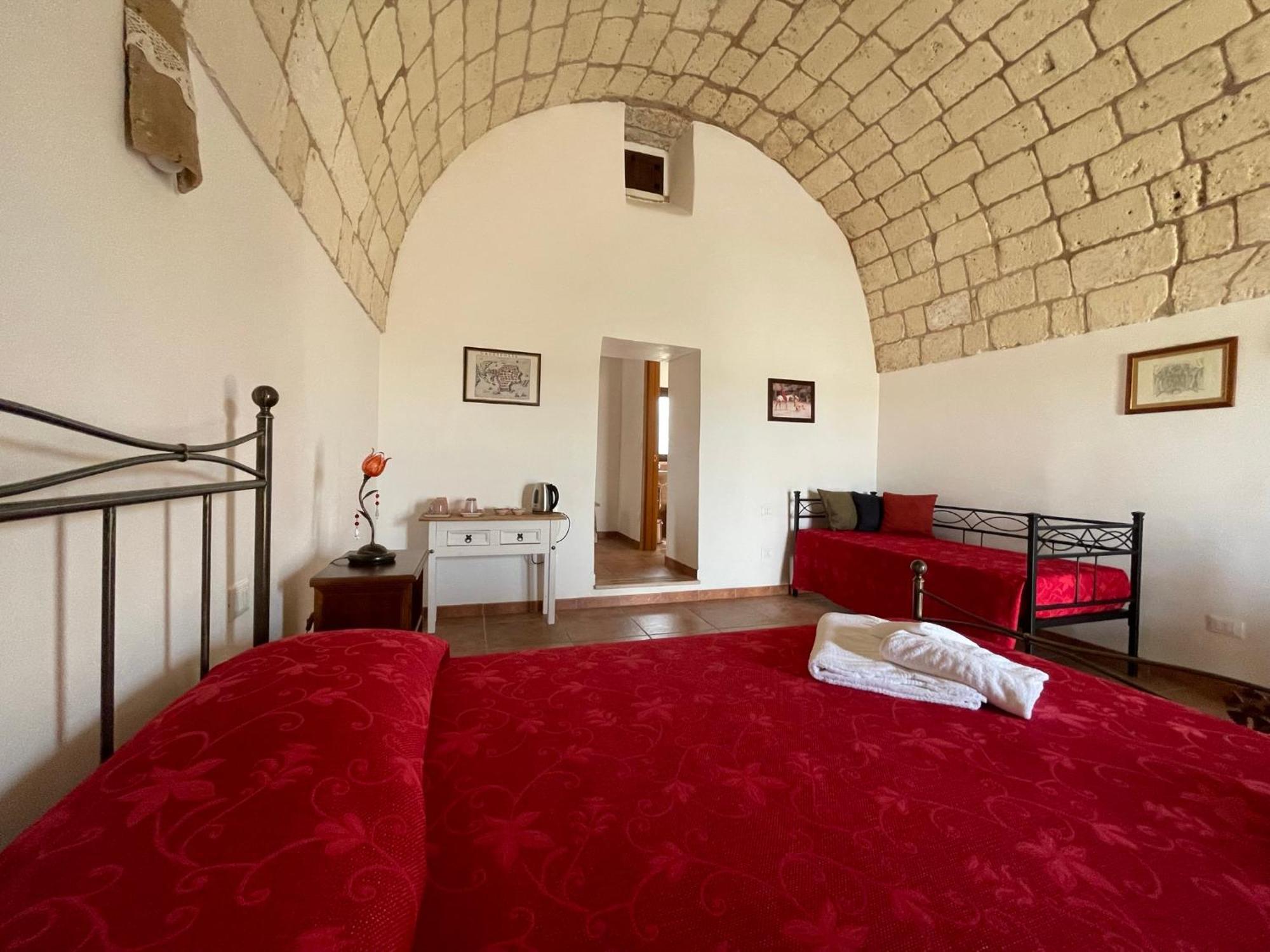 קרפיניאנו סלינטינו Agriturismo Masseria Saittole מראה חיצוני תמונה