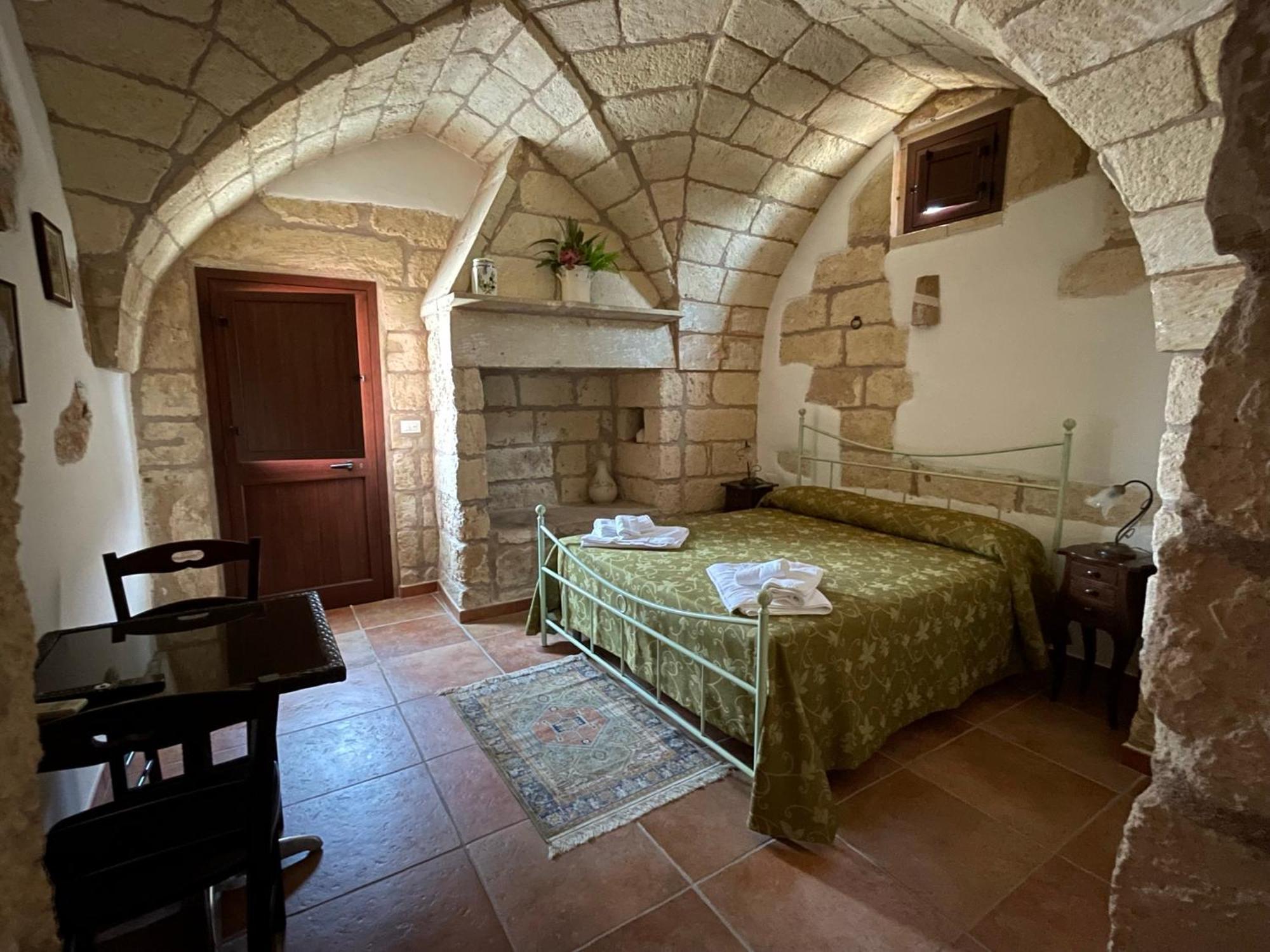 קרפיניאנו סלינטינו Agriturismo Masseria Saittole מראה חיצוני תמונה